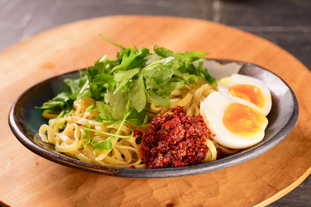 「生七味の勘違い」を使った中華和え麺の画像